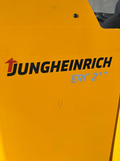 Jungheinrich ERC 212 usato 2015 - stoccatore elettrico con pedana - foto 9