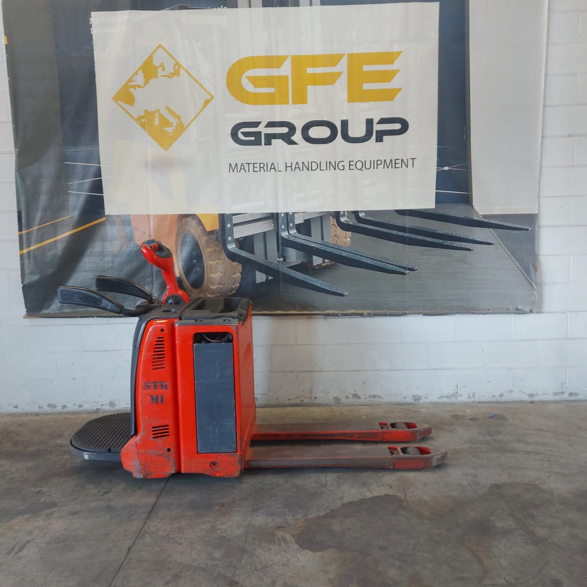 Linde T20 AP usato 2014 - transpallet elettrico con pedana - foto 1