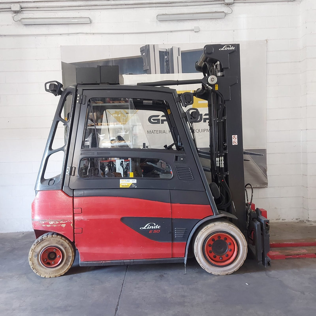Linde E50HL-01/600 usato 2017 - carrello elevatore elettrico - foto 1