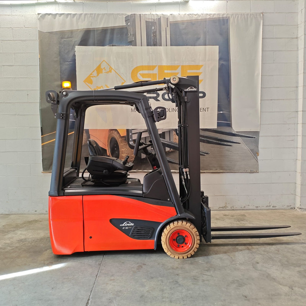 Linde E16-02 usato 2020 - carrello elevatore elettrico - foto 1