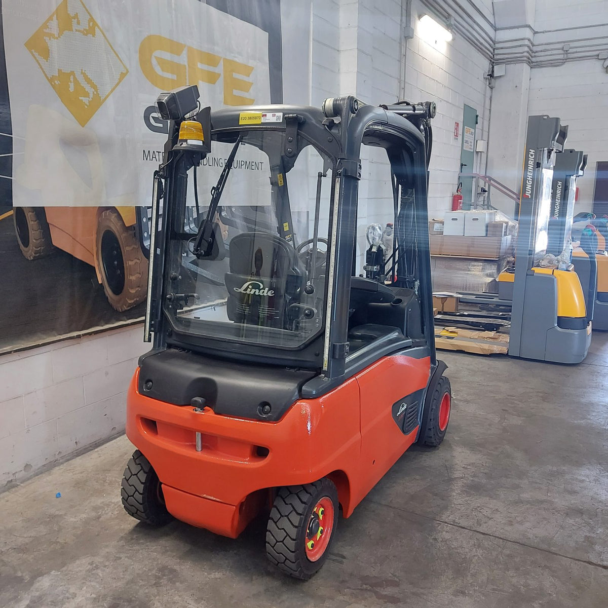 Linde E20PL-02 usato 2019 - vista posteriore