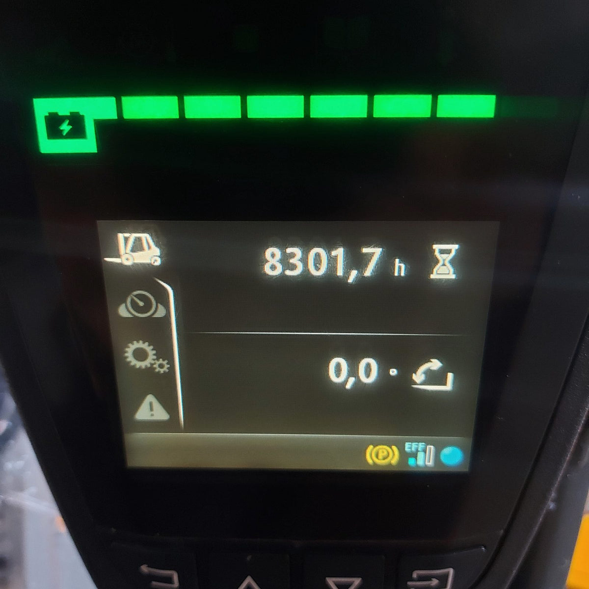 Linde E20PL-02 usato 2019 - display e contaore