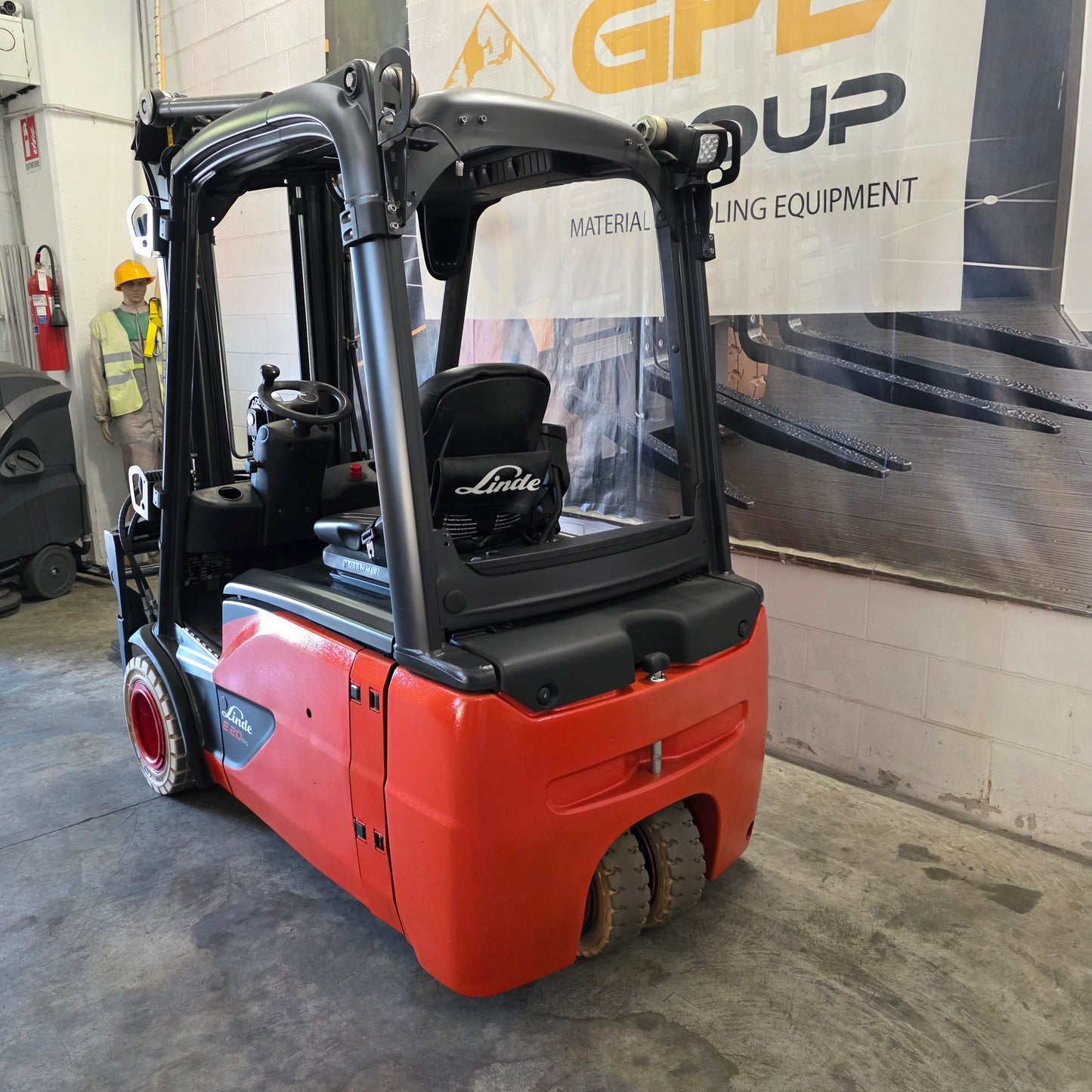 Linde E20L-02 - Anno: 2018 - Carrello Elevatore Frontale