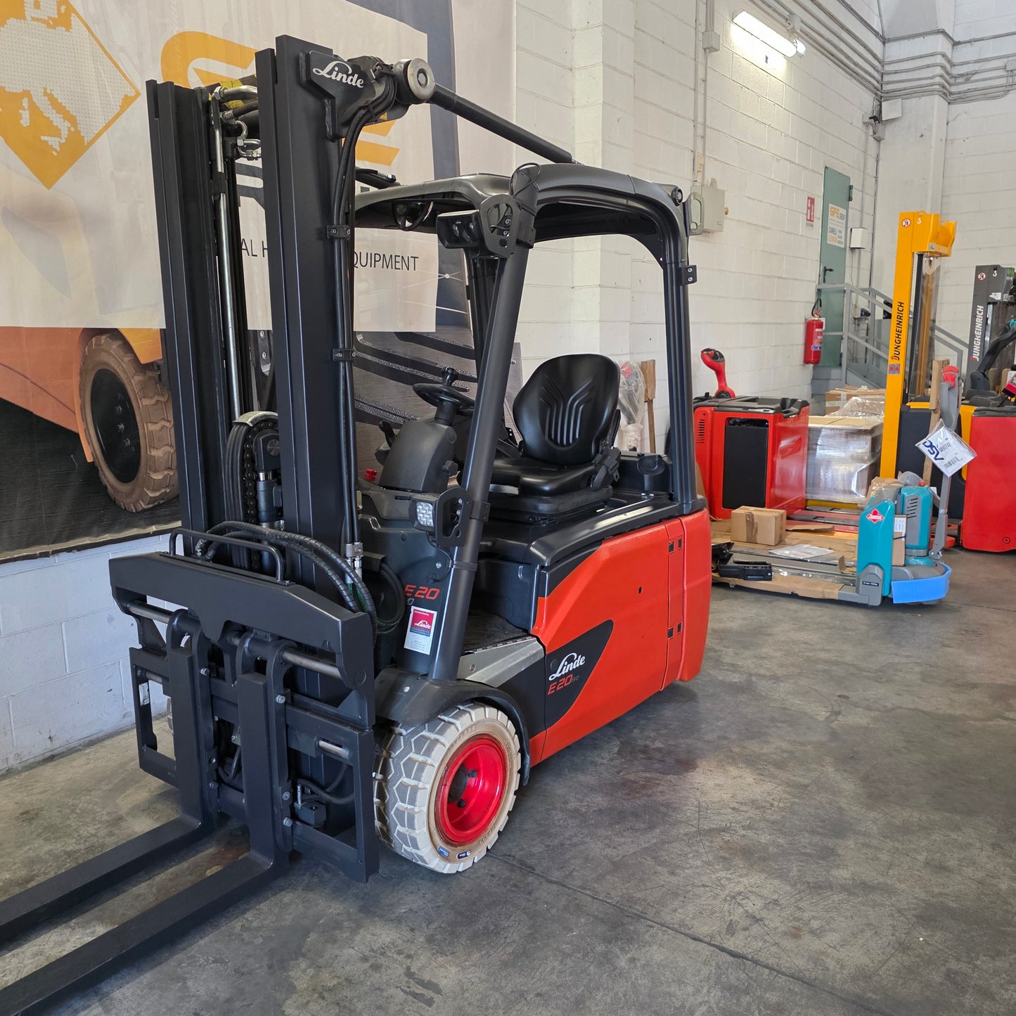 Linde E20L-02 - Anno: 2018 - Carrello Elevatore Frontale