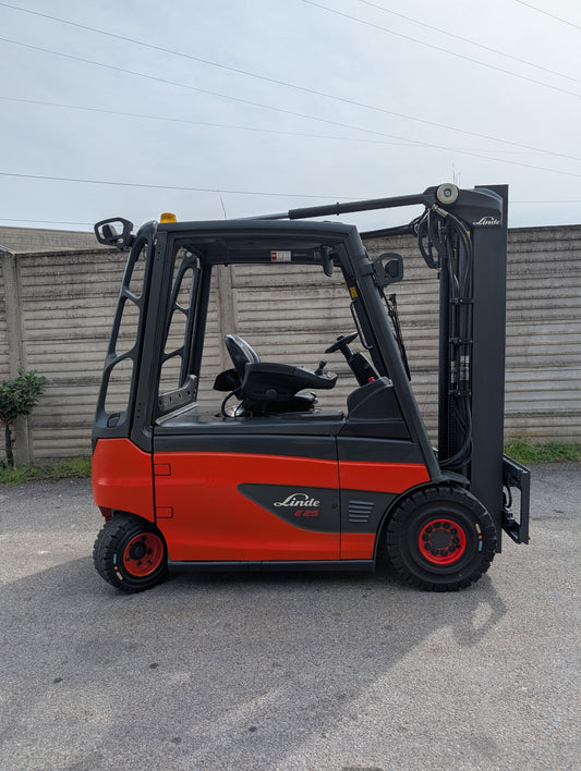 Linde E25L - Anno: 2015 - Carrello elevatore frontale elettrico